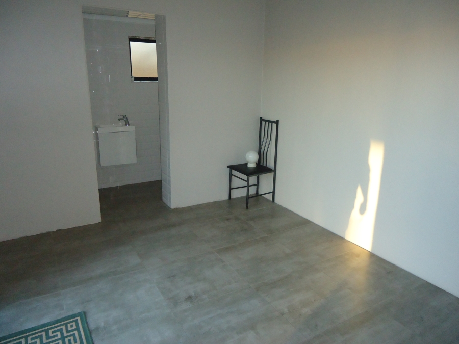 To Let 3 Bedroom Property for Rent in Plumstead Western Cape